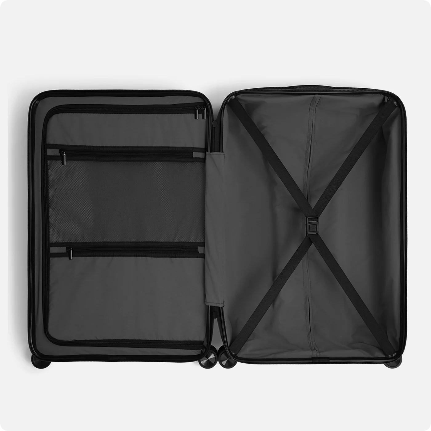 Suitcase - 65 cm